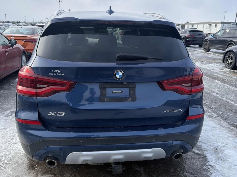 BMW X3 * АВТО КРЕДИТ* ЦЕНА ДО БГ * Сервизна история * , снимка 4 - Автомобили и джипове - 52940015