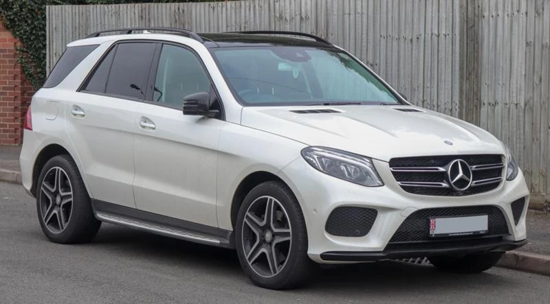 Mercedes-Benz ML 350 на части, снимка 1 - Автомобили и джипове - 47091027