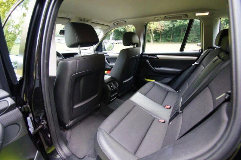 BMW X3 2.0D, снимка 11 - Автомобили и джипове - 52221636