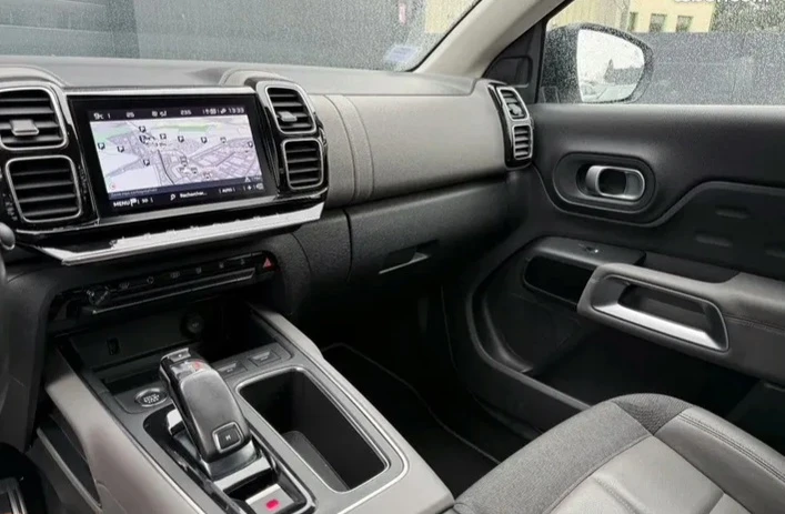 Citroen C5 Aircross 2.0 BLUE HDI 180kc.EAT8, снимка 8 - Автомобили и джипове - 54130471