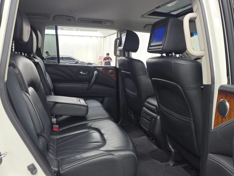 Infiniti QX80 * ЦЕНАДОБГ* QX80* ПОДГРЕВ* ОБДУХ* , снимка 12 - Автомобили и джипове - 55724126