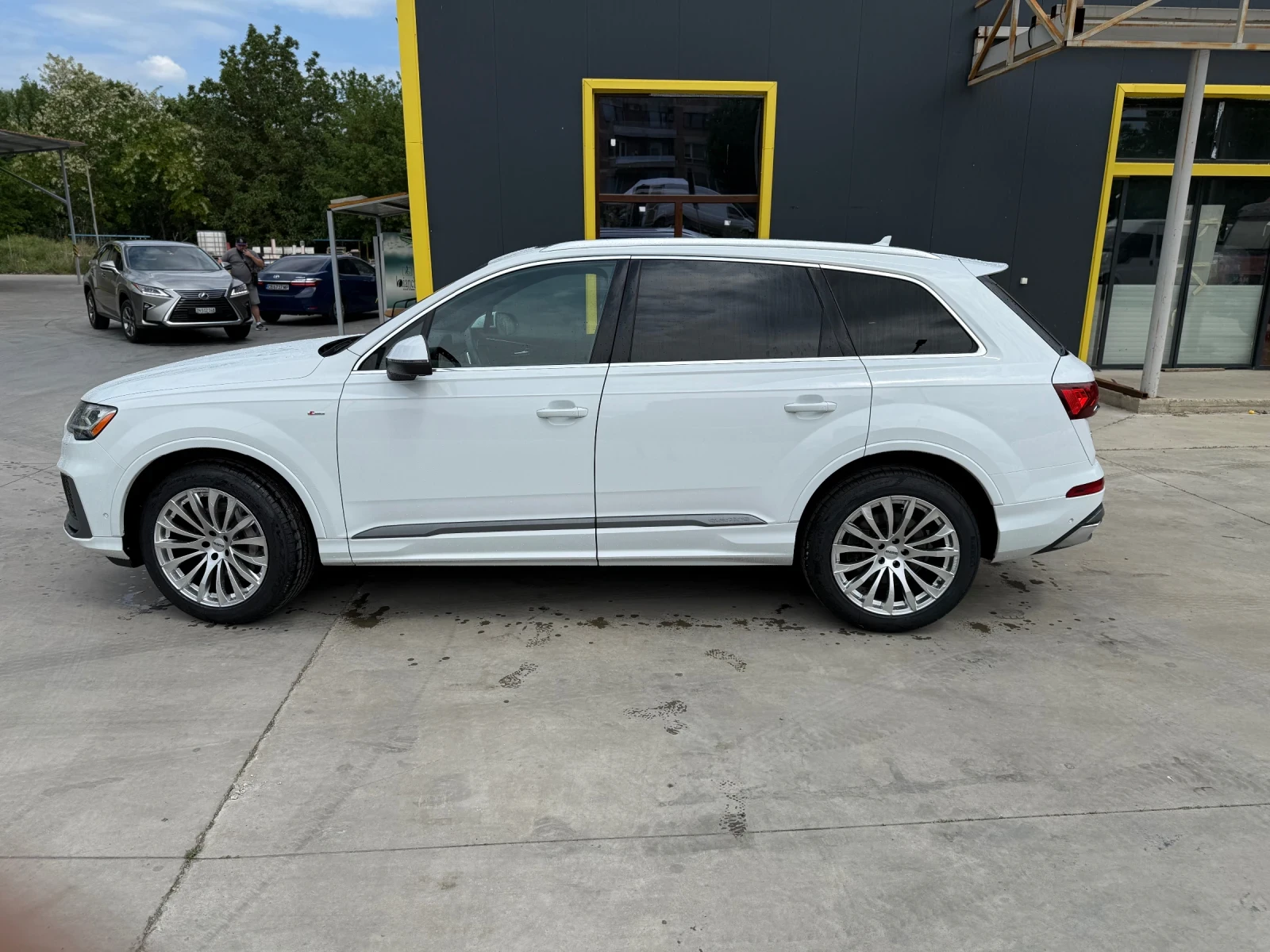 Audi Q7  - изображение 9