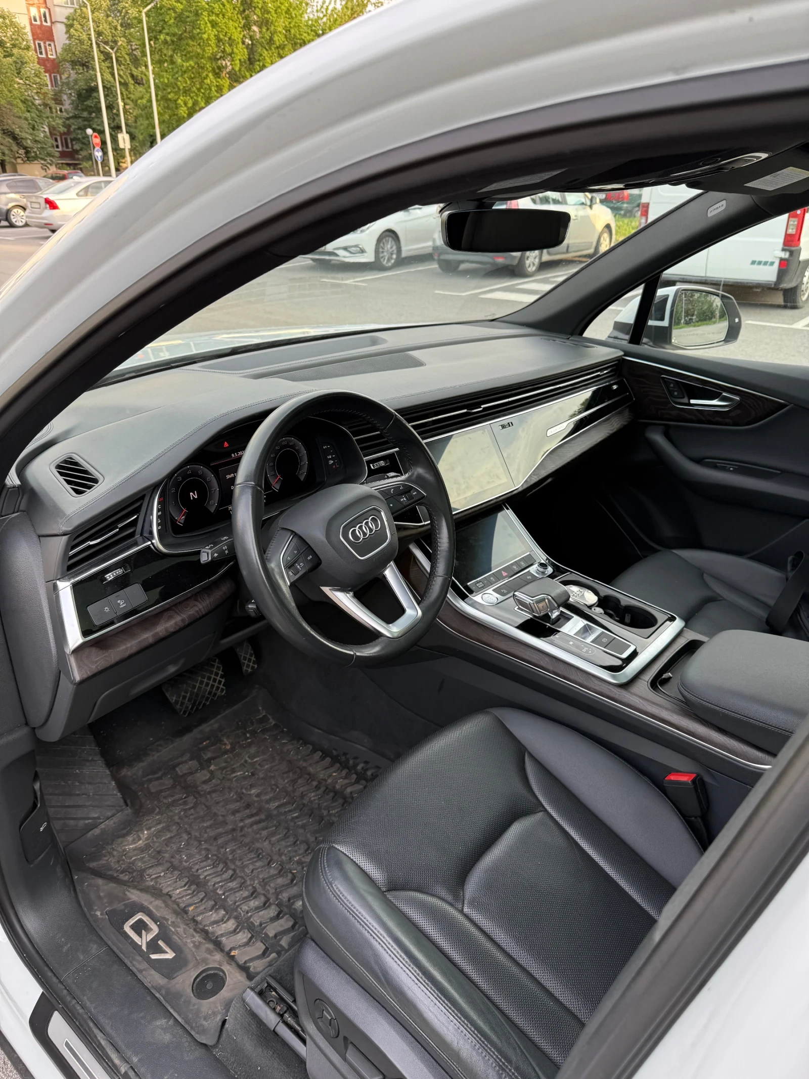 Audi Q7  - изображение 7
