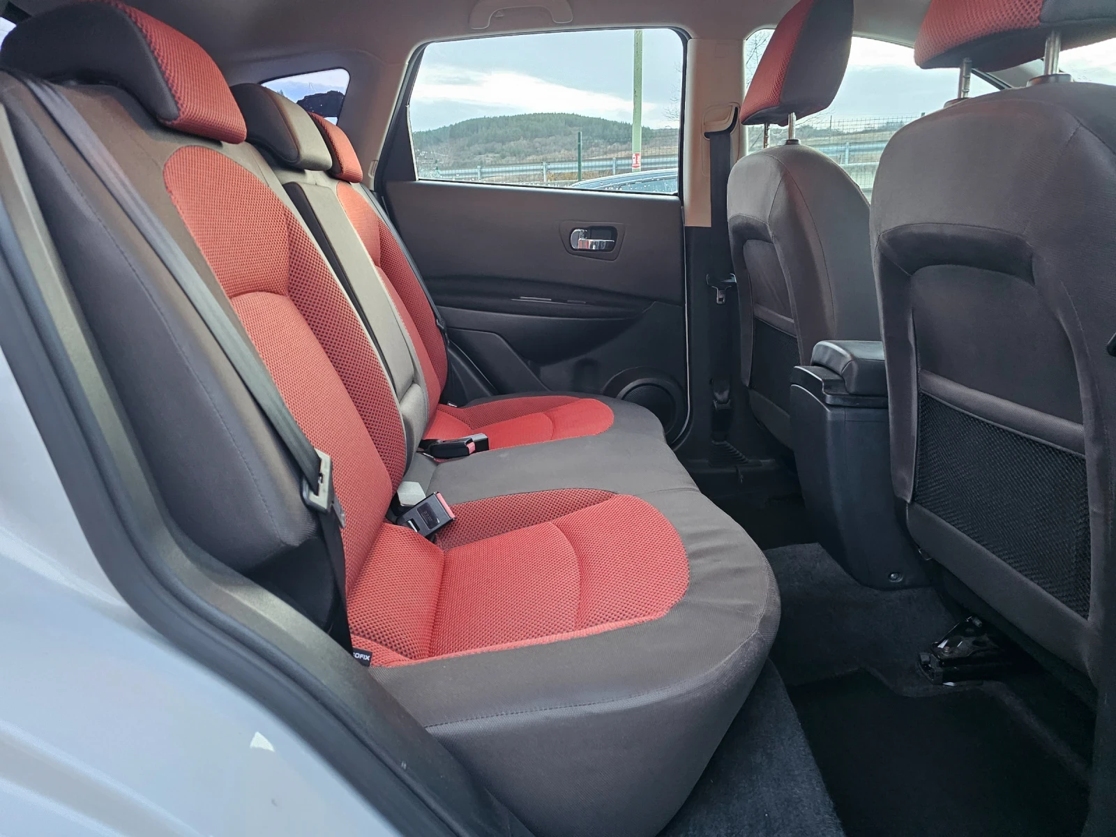 Nissan Qashqai 2.0dci.150k.c.4x4 - изображение 8