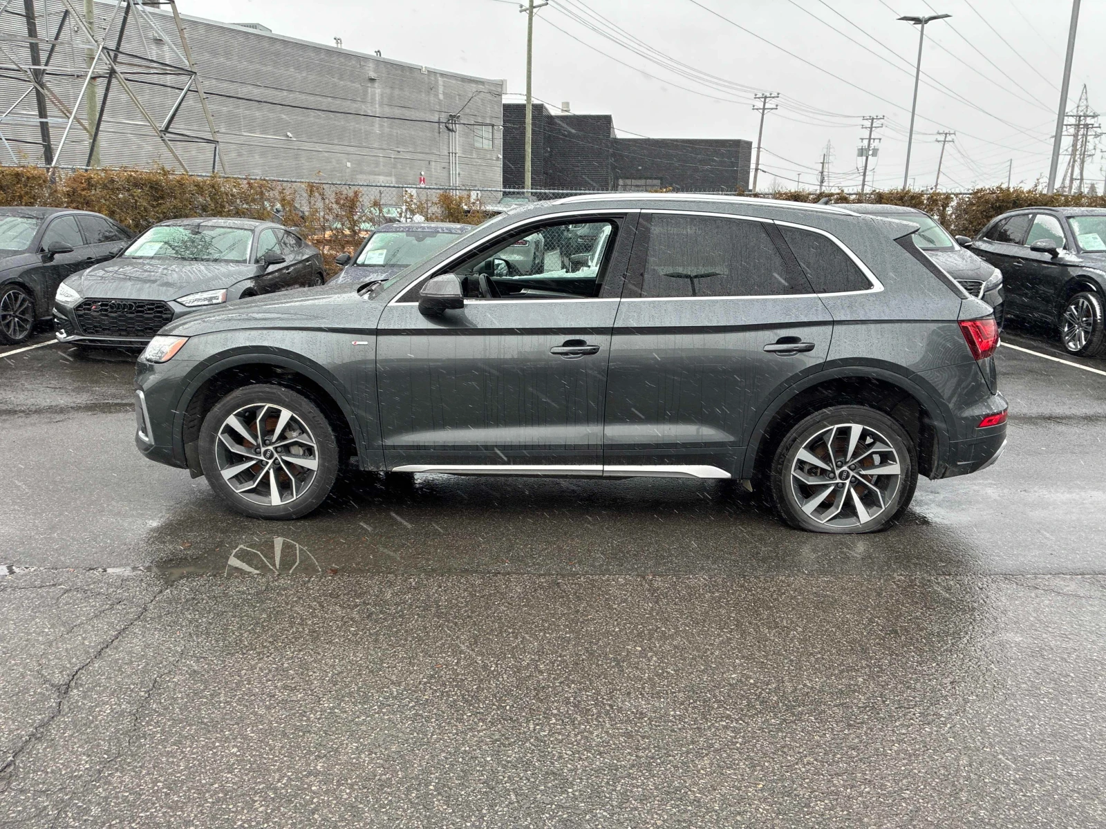 Audi Q5 * CARFAX *    | Mobile.bg   3