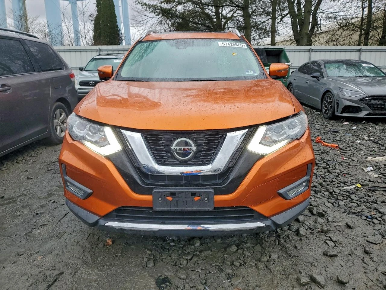 Nissan Rogue 2.5* ПЕРФЕКТНА* РЕАЛНИ КМ - изображение 4