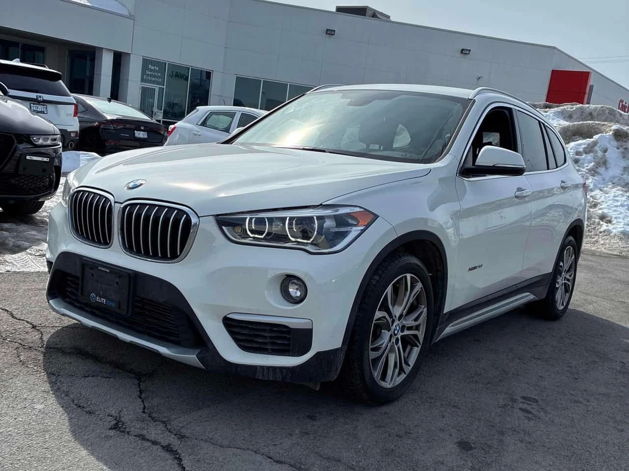BMW X1 * XDRIVE28I * ��������* �EYLESS* + ���� � ������ | Mobile.bg � ����������� 1