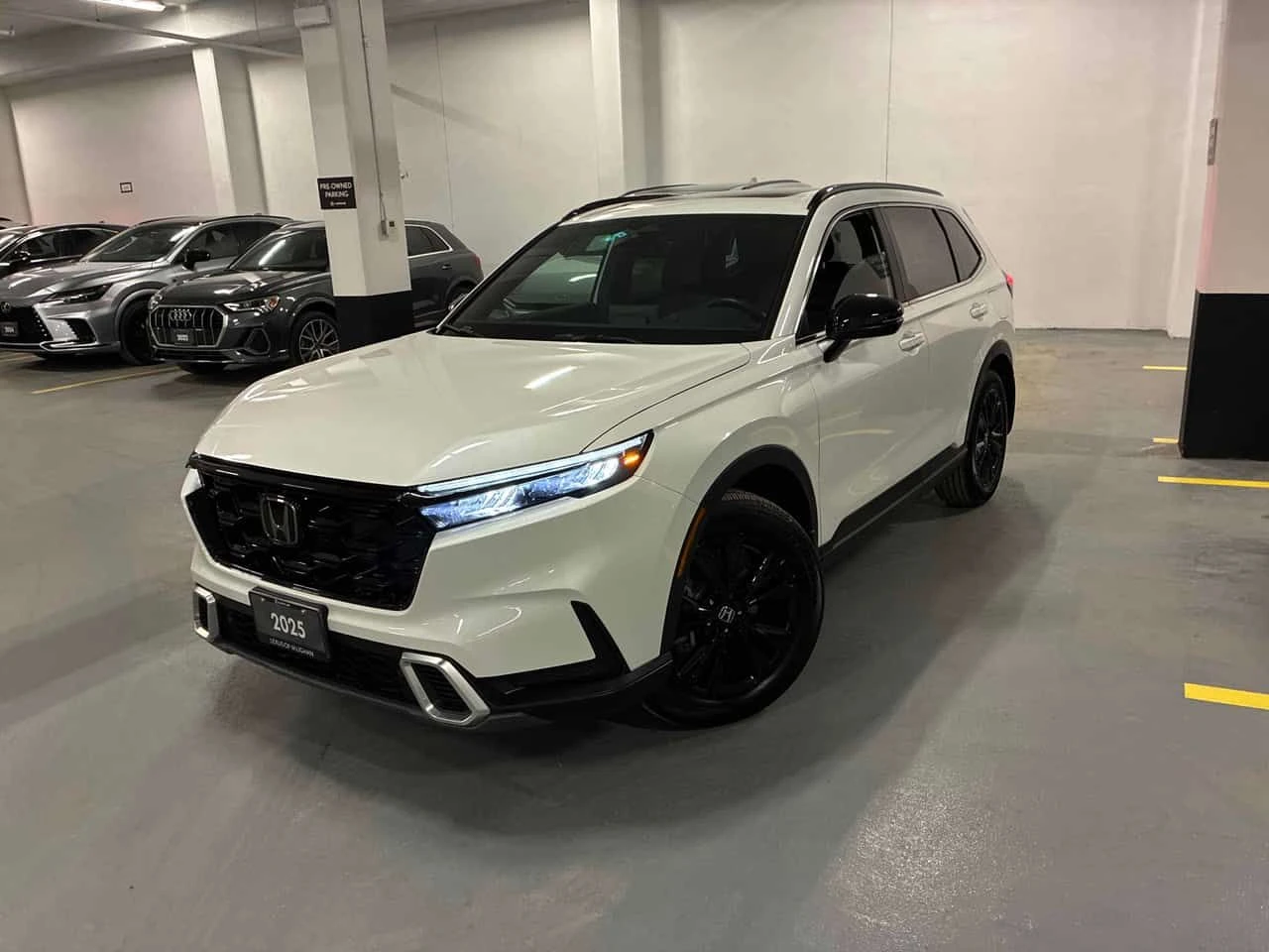 Honda Cr-v * Touring * CARFAX * ПАНОРАМА * KEYLESS * ПОДГРЕВИ | Auto.bg — изображение 1