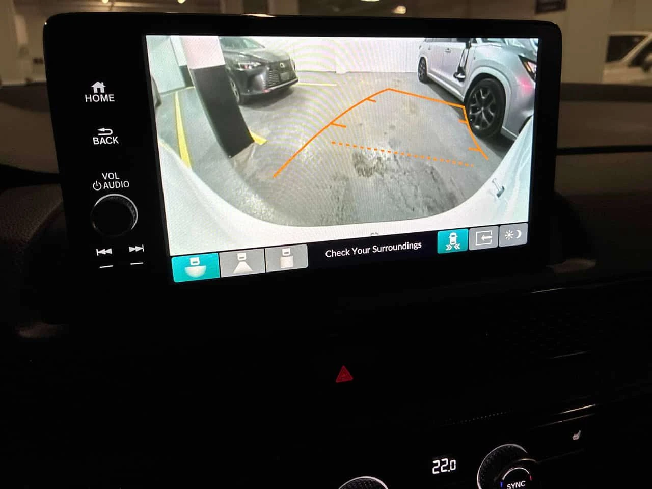 Honda Cr-v * Touring * CARFAX * ПАНОРАМА * KEYLESS * ПОДГРЕВИ, снимка 13 - Автомобили и джипове - 54044379