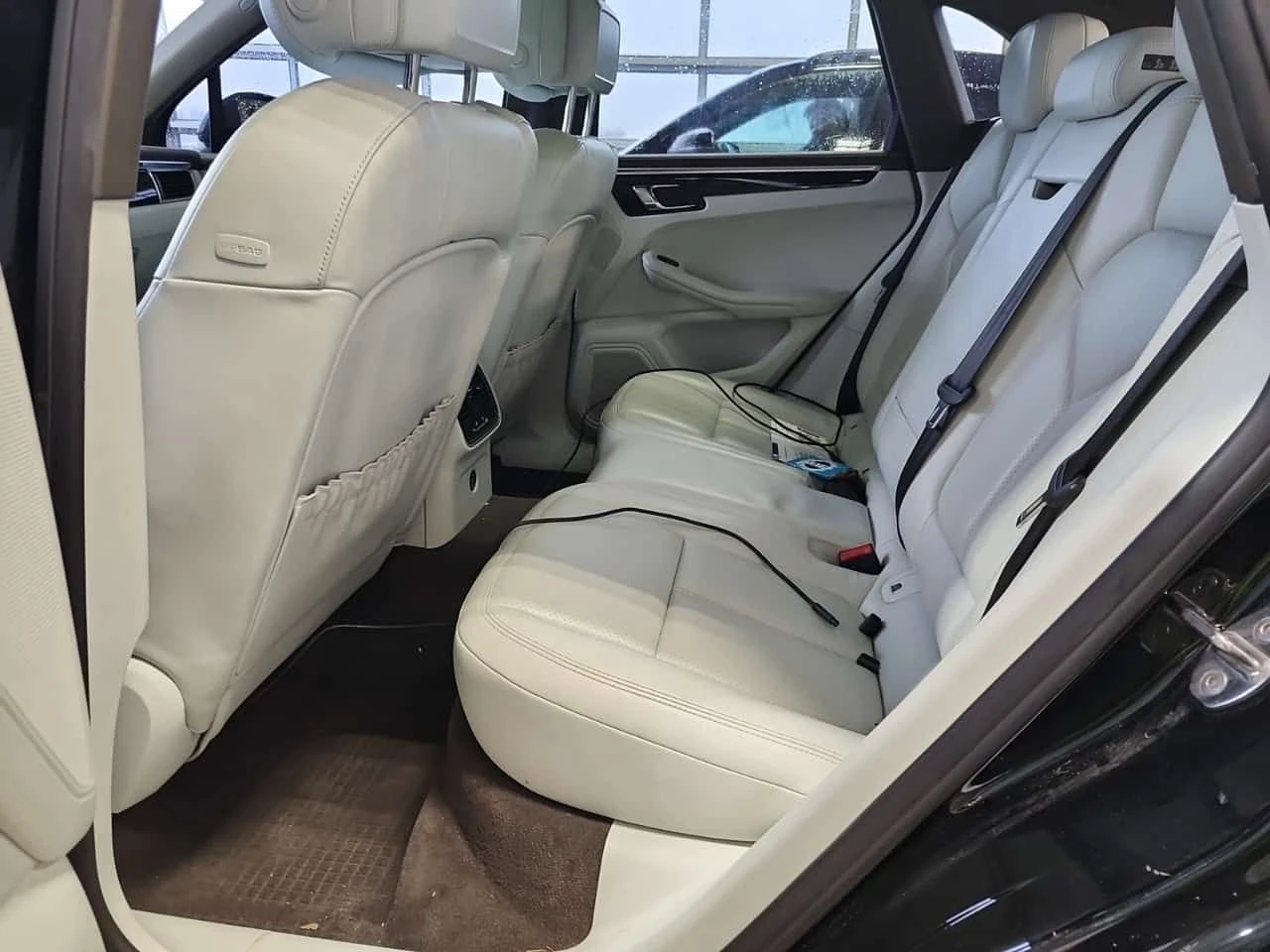 Porsche Macan * S * CARFAX * ПОДГРЕВИ * КАМЕРА * ПАНОРАМА, снимка 15 - Автомобили и джипове - 54092531