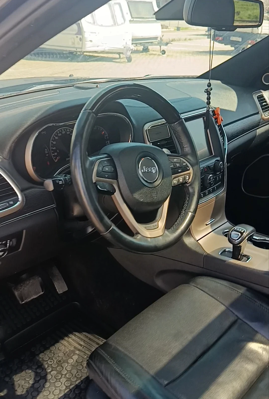 Jeep Grand cherokee Summit, SRT пакет, LPG, снимка 4 - Автомобили и джипове - 54180943