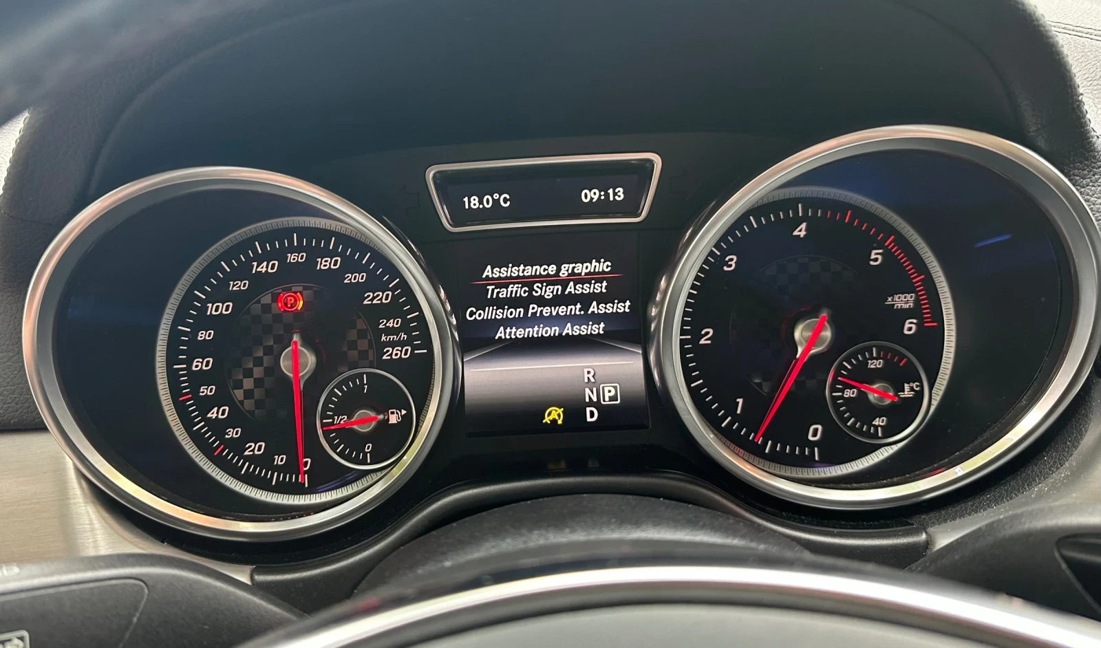 Mercedes-Benz GLE 350 COUPE/AMG/9G/ВАКУУМ/ПАНОРАМА/HARMON KARDON/360* КА, снимка 11 - Автомобили и джипове - 55054955