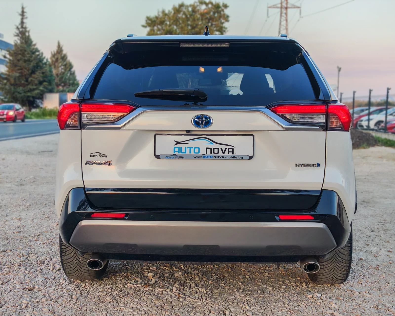 Toyota Rav4 2.5 ������ 218 �.�. 147 000 �� STYLE! ��������! | Mobile.bg � ����������� 6