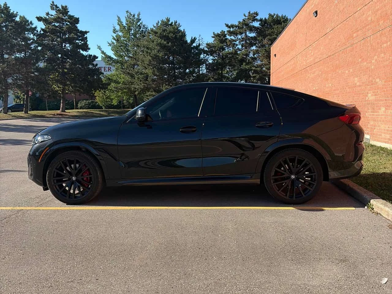 BMW X6 xDrive40i | CARFAX | БЕЗ ИНЦИДЕНТИ | ДВА КЛЮЧА, снимка 3 - Автомобили и джипове - 55698593