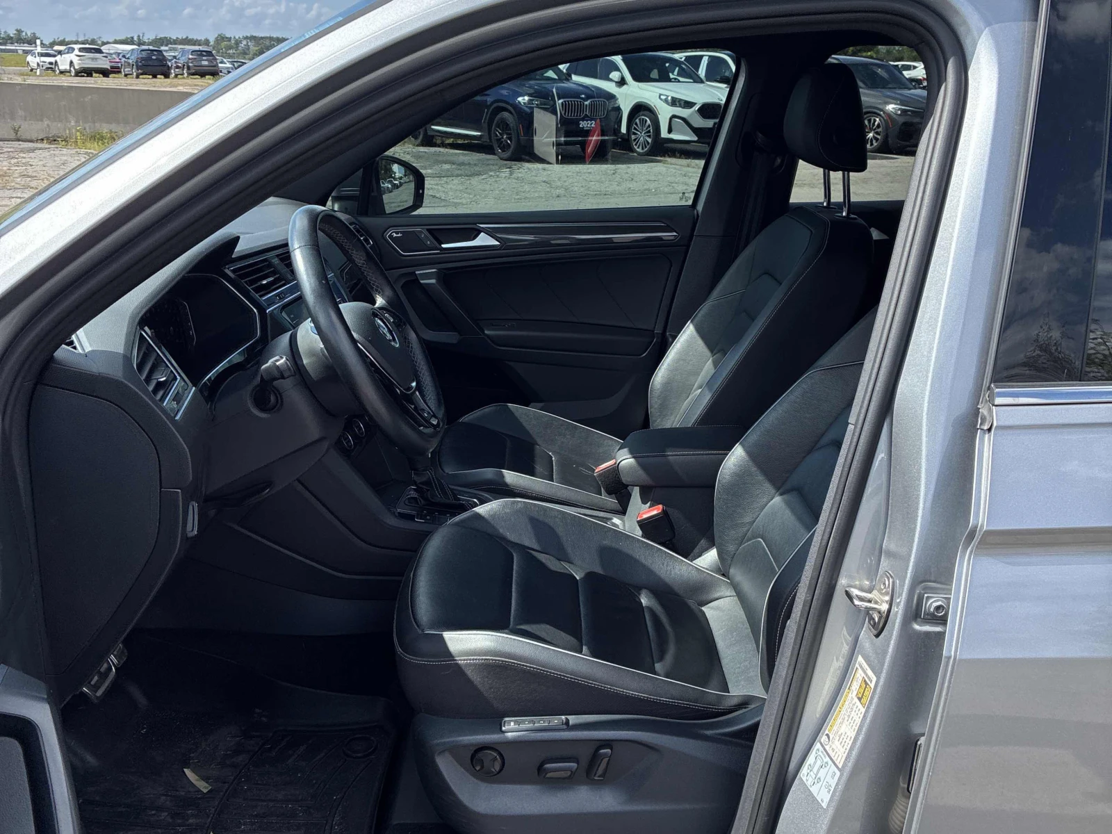 VW Tiguan Highline / Fender / Обдухване / Carfax / Автокреди, снимка 12 - Автомобили и джипове - 55962834