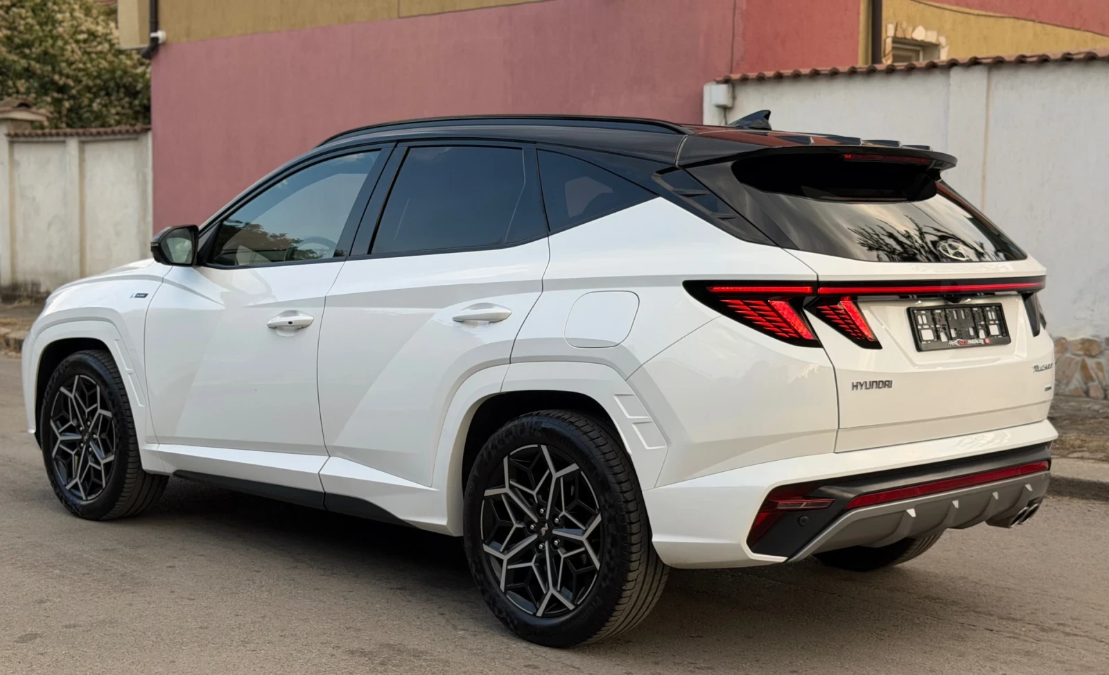 Hyundai Tucson VERTEX 4WD N-LINE Lux внос Швейцария, снимка 4 - Автомобили и джипове - 56023883