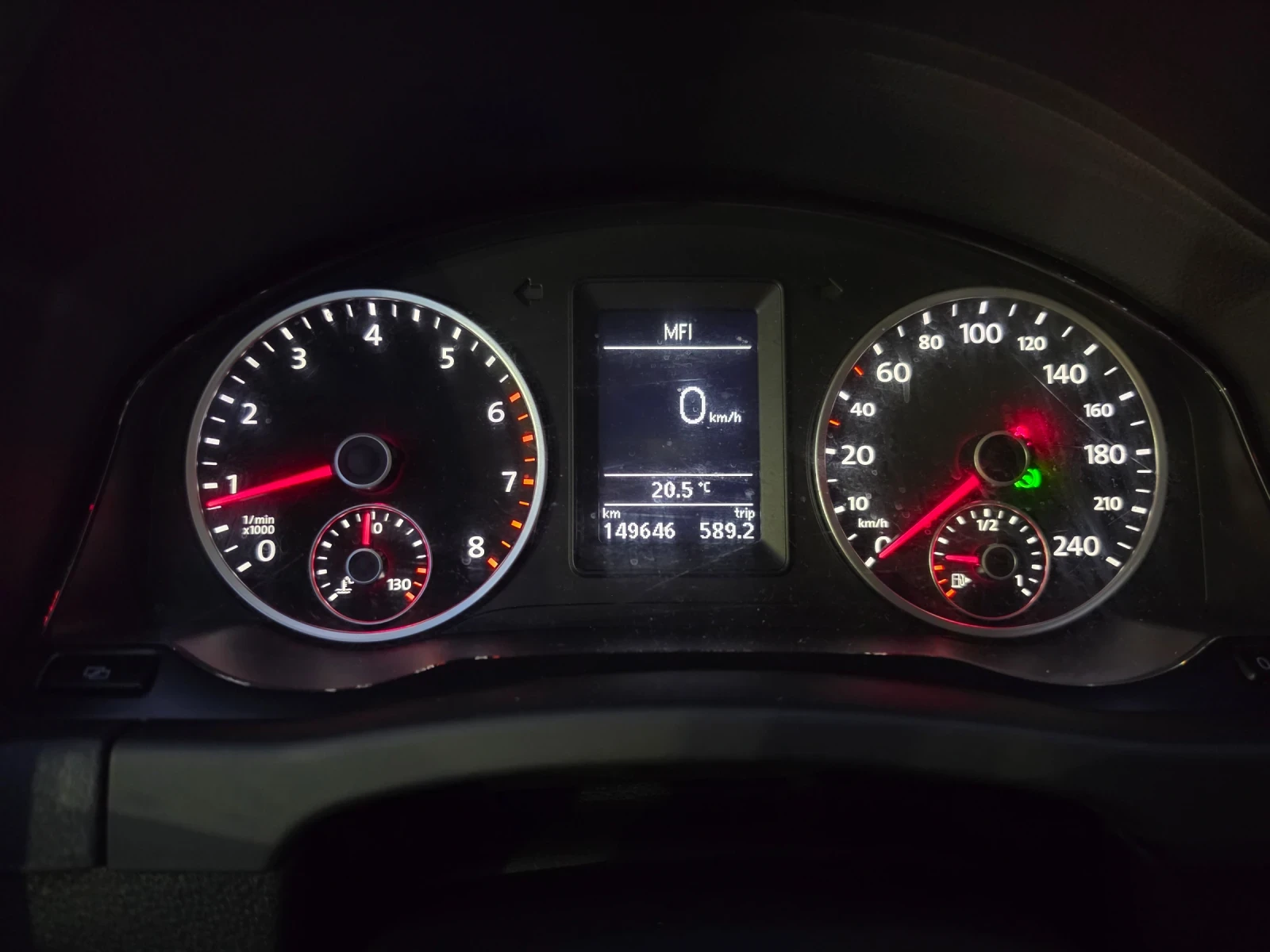 VW Tiguan Facelift , снимка 7 - Автомобили и джипове - 56631030