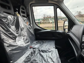 Iveco 35s16 RHD brand new L2H2 Automatic, снимка 11 - Бусове и автобуси - 53623259