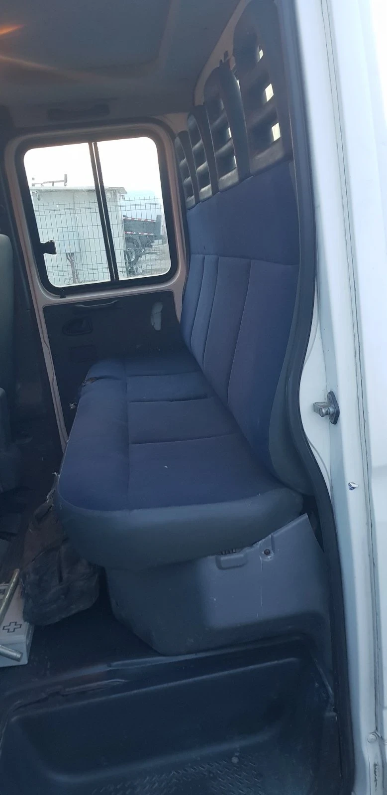 Iveco Daily 2.2, снимка 5 - Бусове и автобуси - 49292236