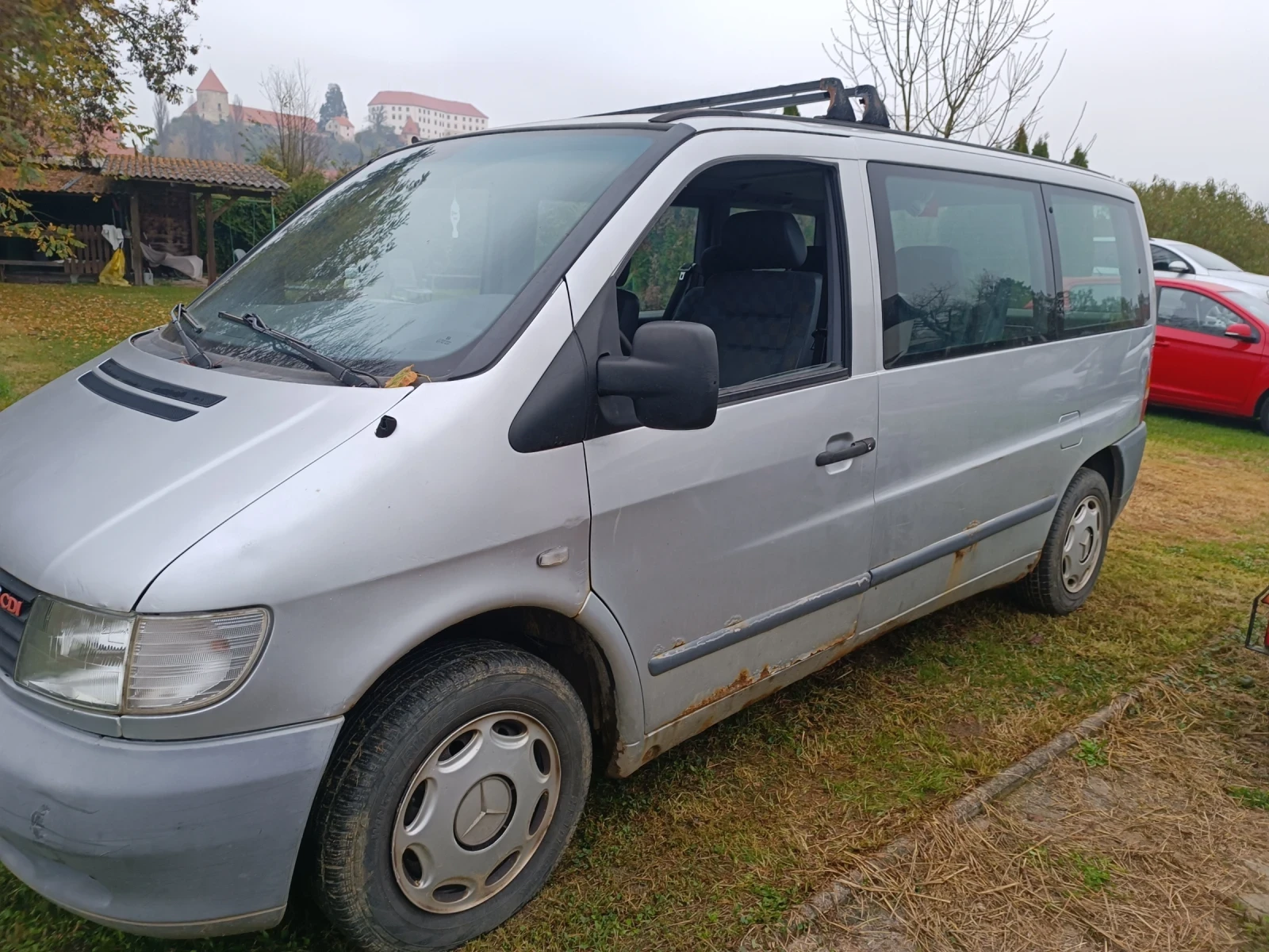 Mercedes-Benz Vito 2.2 Aвтоматик - изображение 3