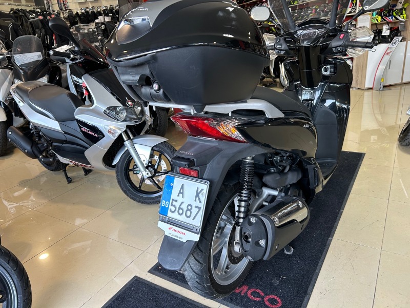 Honda Sh 300cc.2019, снимка 3 - Мотоциклети и мототехника - 45317755