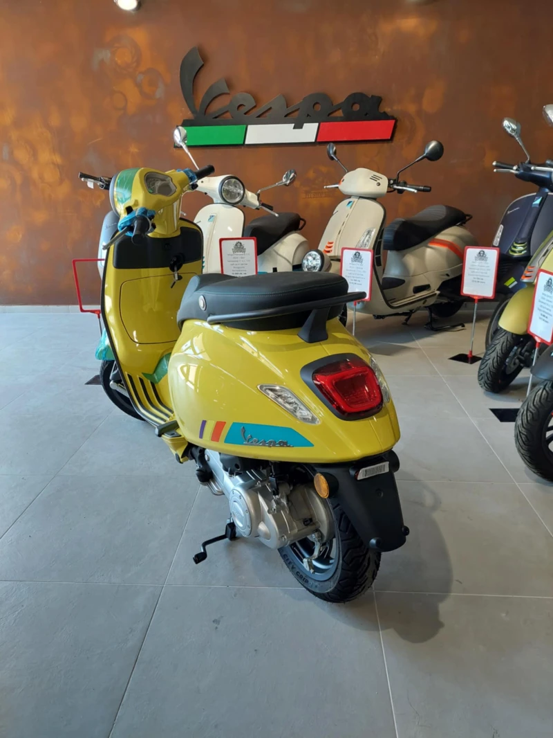 Vespa Primavera S, снимка 2 - Мотоциклети и мототехника - 51284834