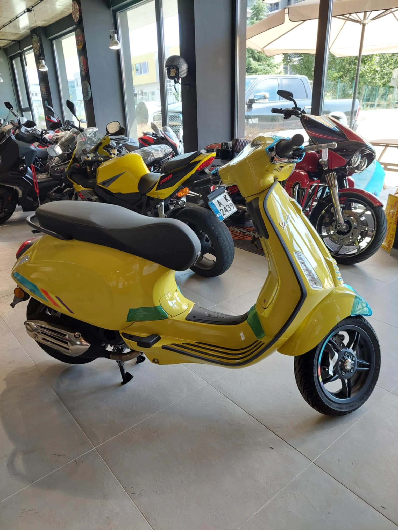 Vespa Primavera S - изображение 3