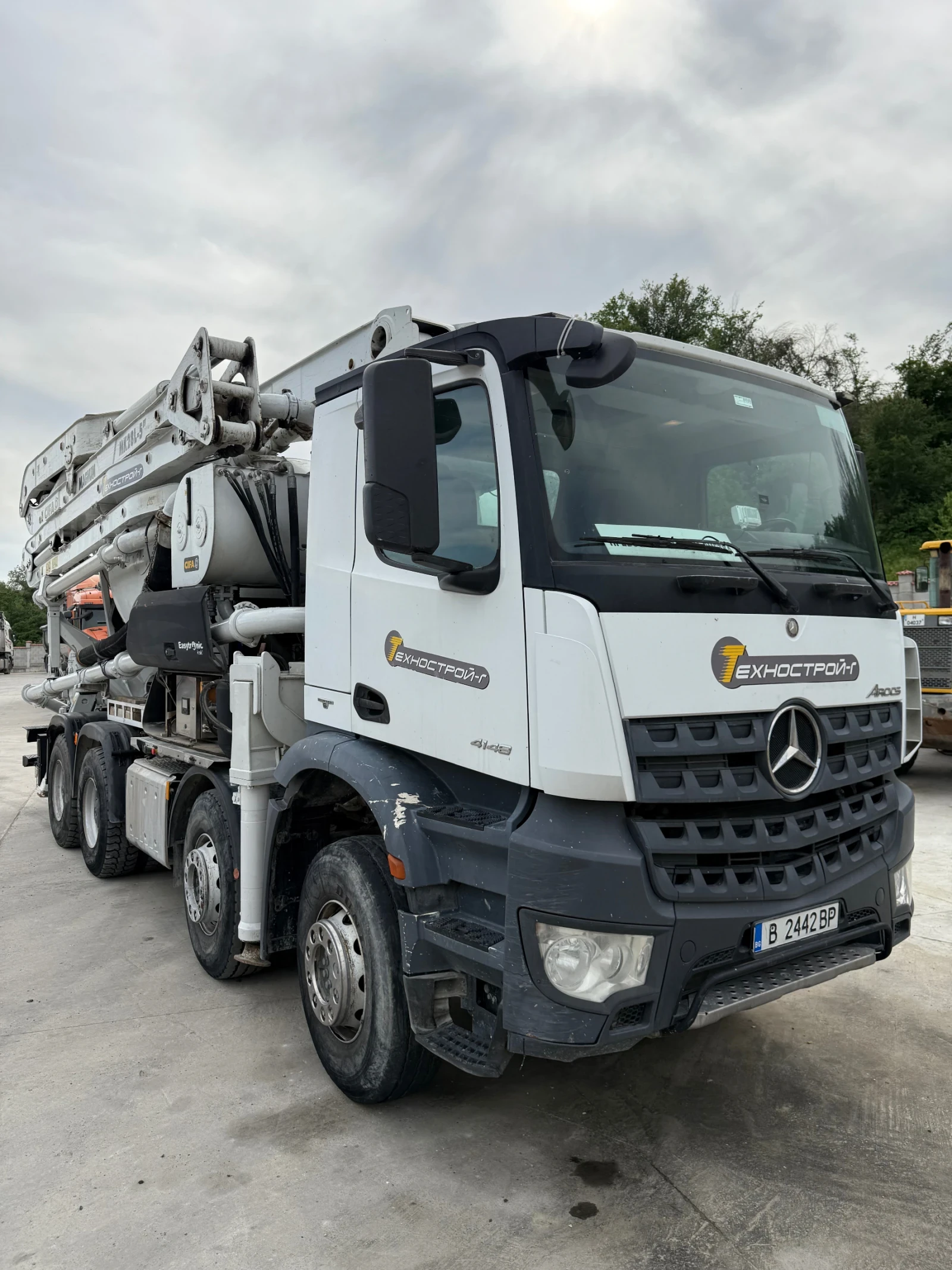 Бетон помпа Mercedes-Benz AROCS 4148 ПУМИ 9m3 | Mobile.bg — изображение 1