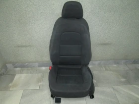 Продавам 2 броя много добри предни седалки за Audi A4 B8 2008 до 2015 , снимка 5 - Части - 53501449