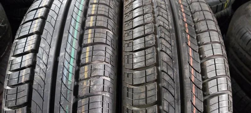 Гуми Зимни 195/50R15, снимка 1 - Гуми и джанти - 32572857