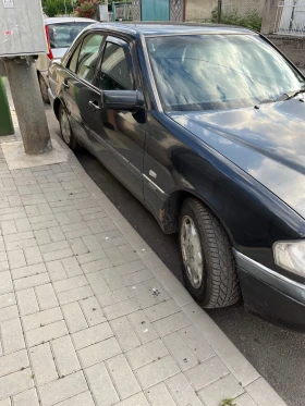 Mercedes-Benz C 180 1.8, снимка 4