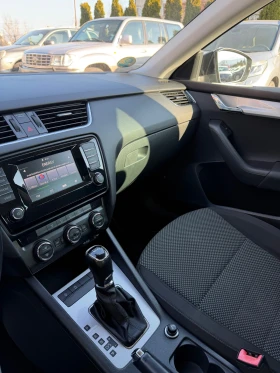 Skoda Octavia - 8500 € / 16624.56 лв. - 29107440 9