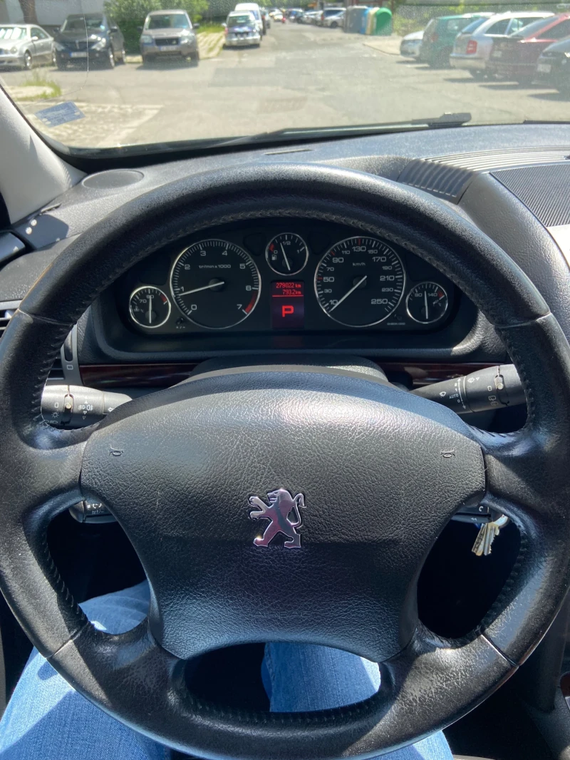 Peugeot 407, снимка 11 - Автомобили и джипове - 47592310