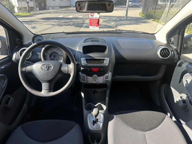 Toyota Aygo, снимка 8 - Автомобили и джипове - 47947003