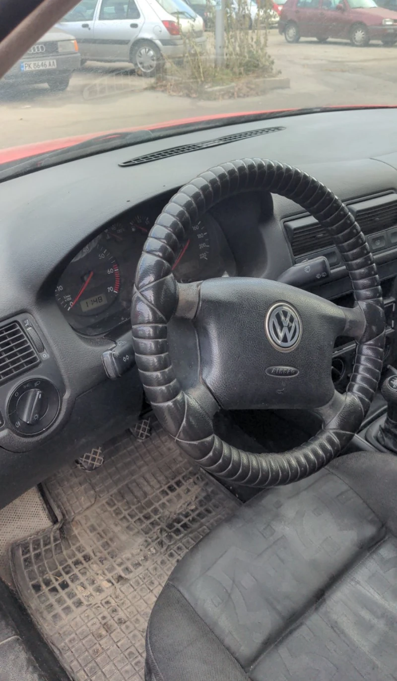 VW Golf, снимка 6 - Автомобили и джипове - 48164544