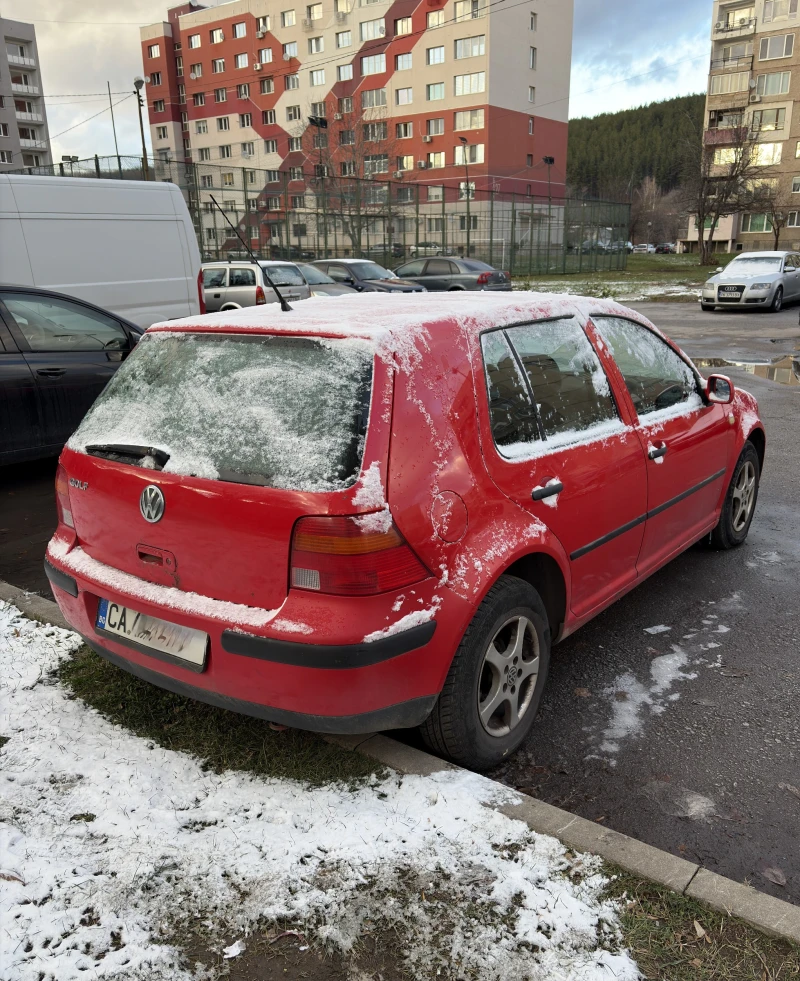 VW Golf, снимка 3 - Автомобили и джипове - 48164544