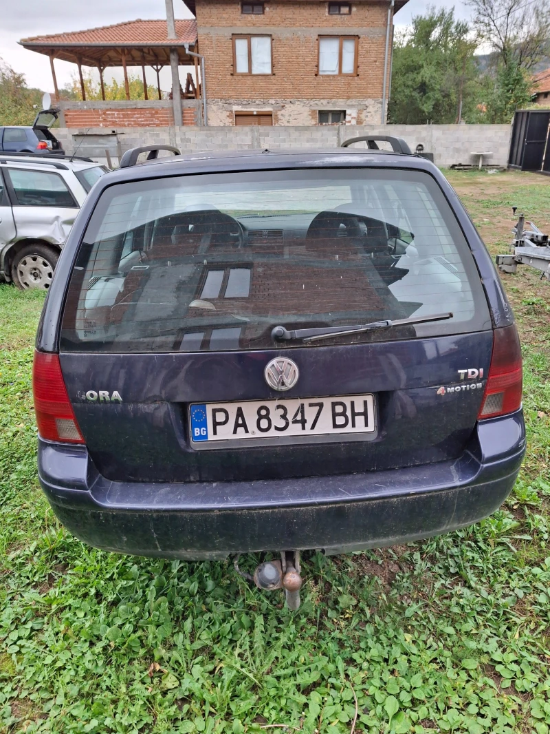 VW Bora 1, 9 116 4х4 6 ск., снимка 4 - Автомобили и джипове - 48485004