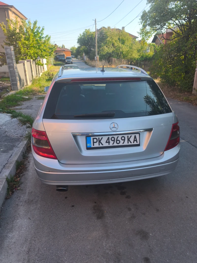 Mercedes-Benz C 220, снимка 5 - Автомобили и джипове - 52562159