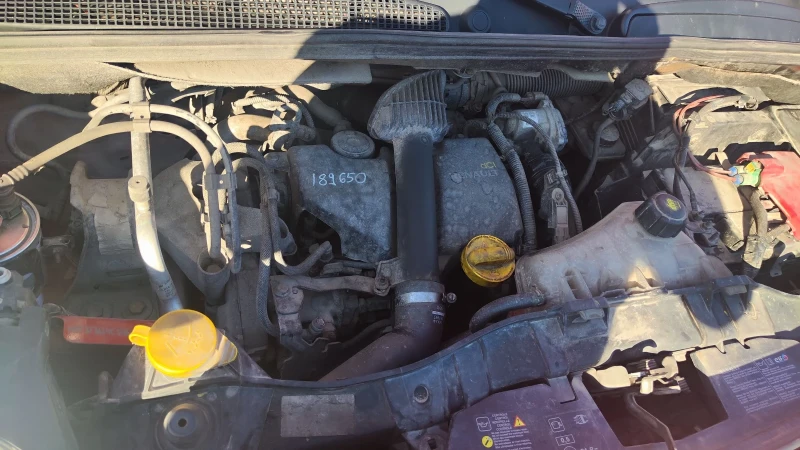 Renault Kangoo, снимка 11 - Автомобили и джипове - 52347781