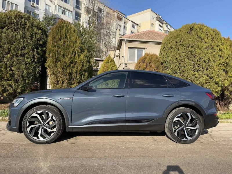 Audi E-Tron 55/S LINE/QUATTRO/MATRIX/FULL, снимка 5 - Автомобили и джипове - 53020073