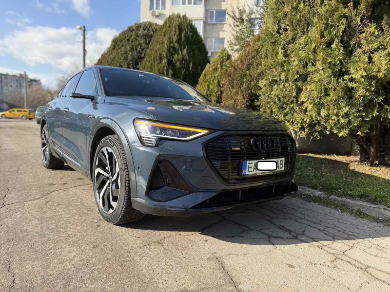 Audi E-Tron 55/S LINE/QUATTRO/MATRIX/FULL, снимка 2 - Автомобили и джипове - 53020073