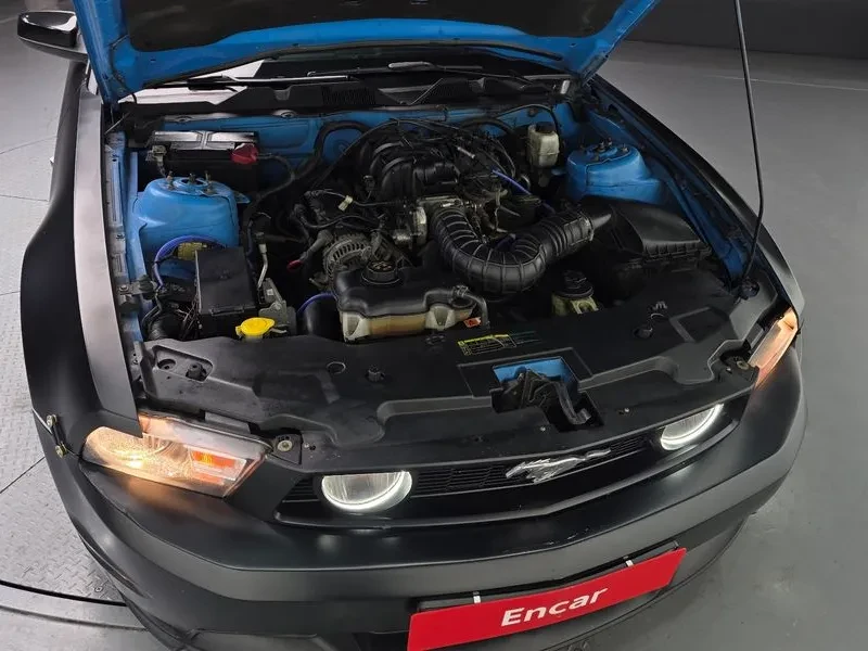 Ford Mustang  - изображение 6