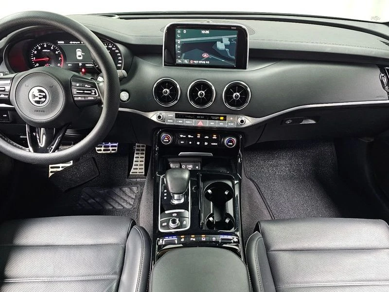 Kia Stinger 2.0 Automatic, снимка 9 - Автомобили и джипове - 55587257