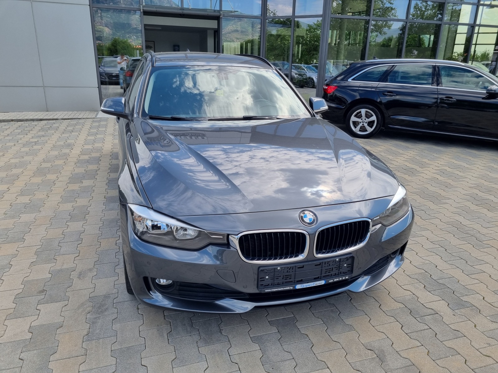 BMW 320 XDrive-184ps* 8 СКОРОСТИ* СЕРВИЗНА ИСТОРИЯ в BMW! - [1] 