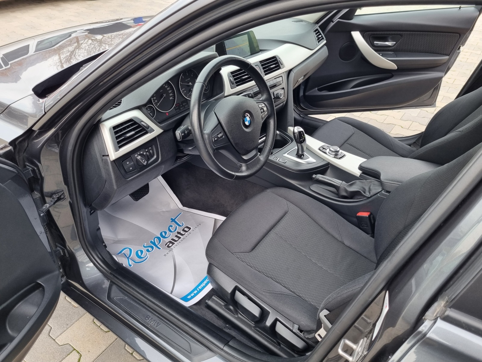 BMW 320 XDrive-184ps* 8 СКОРОСТИ* СЕРВИЗНА ИСТОРИЯ в BMW! - изображение 7