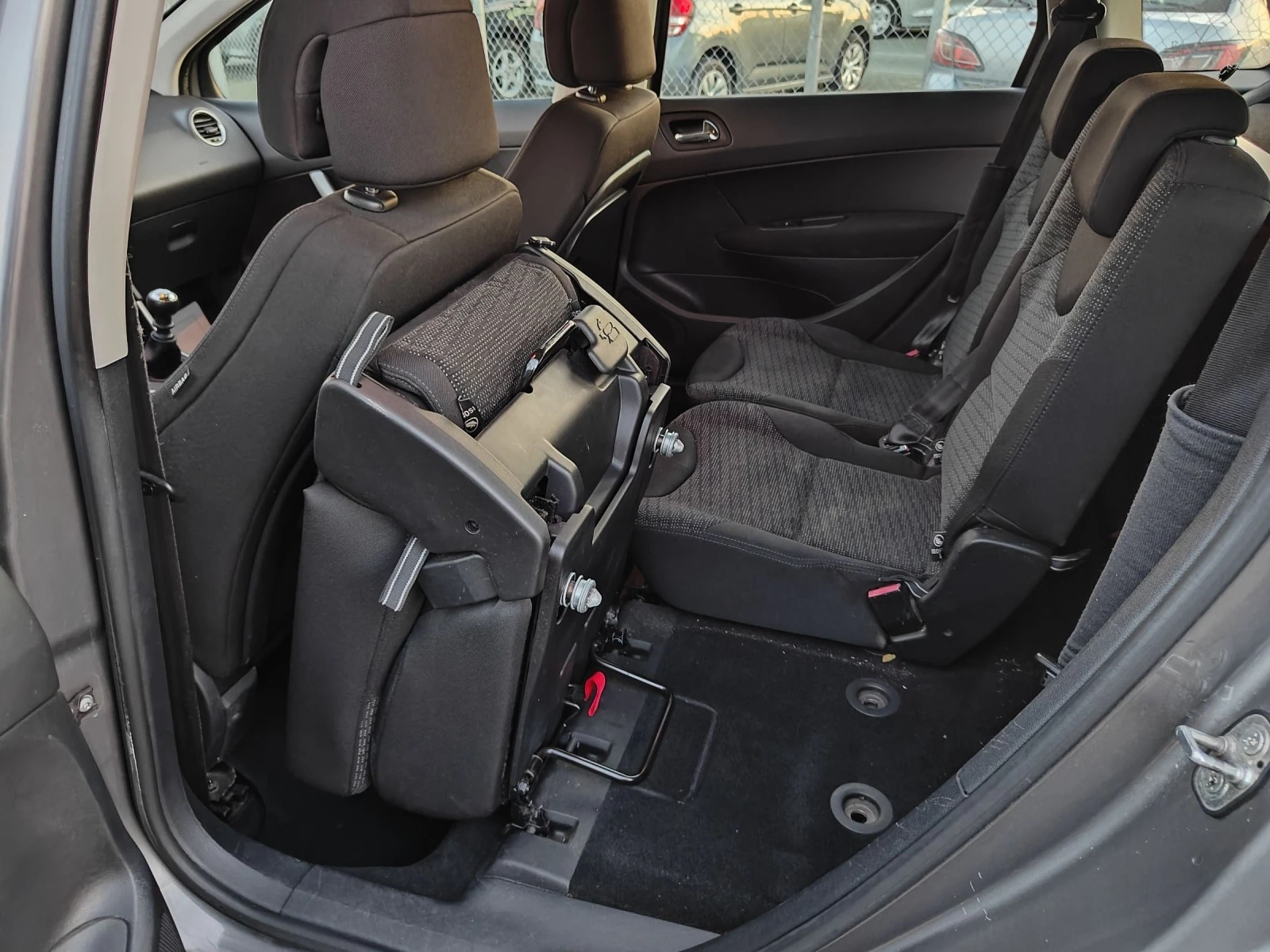 Peugeot 308 SW 1.6HDI-109кс, Климатроник, Панорама  | Mobile.bg — изображение 14