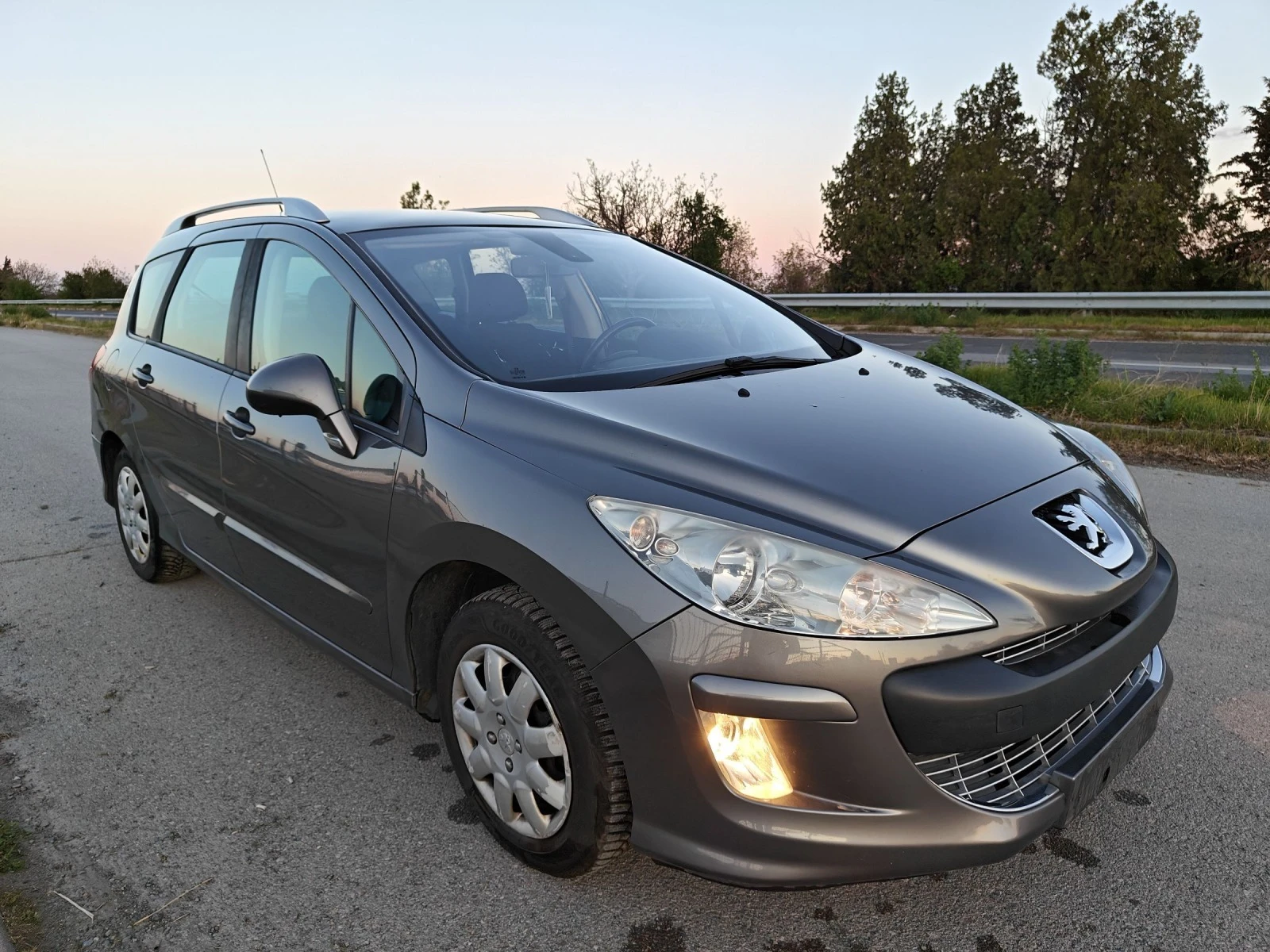 Peugeot 308 SW 1.6HDI-109кс, Климатроник, Панорама  - изображение 2