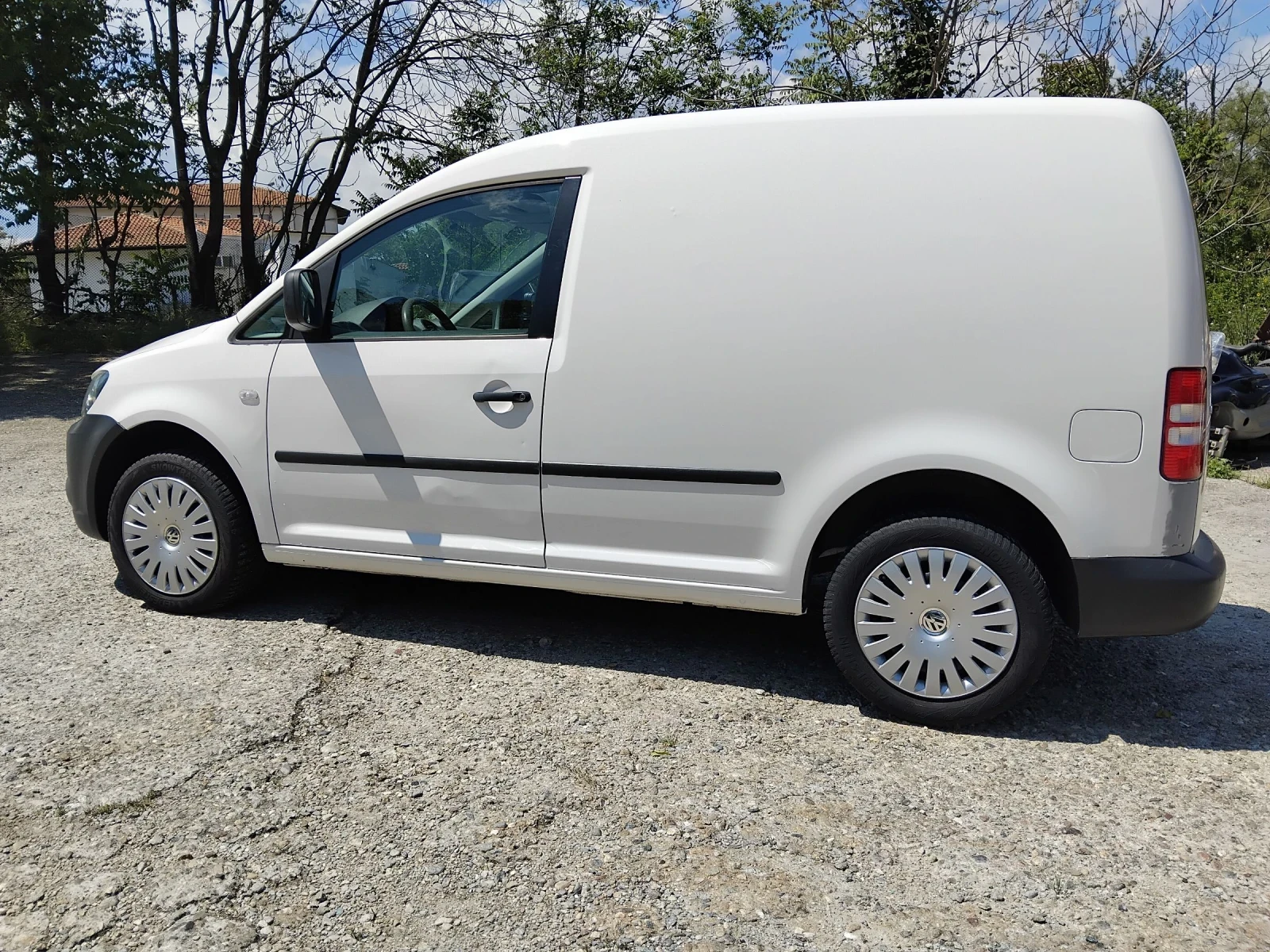 VW Caddy 1.6 TDI - изображение 4