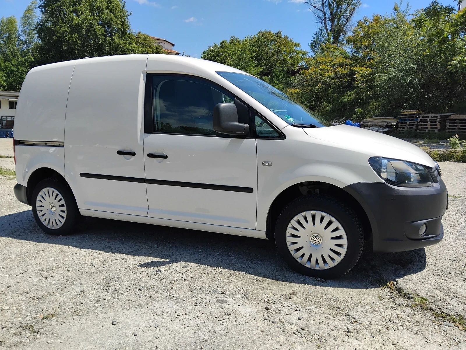 VW Caddy 1.6 TDI - изображение 2
