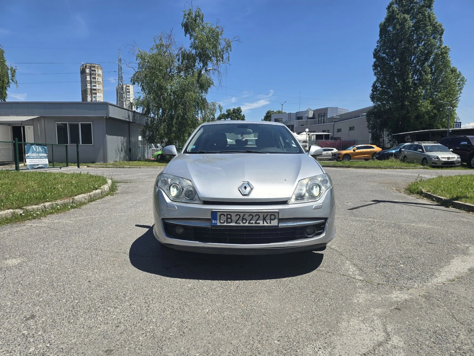 Renault Laguna 2.0DCI/АВТОМАТИК/КОЖА/от БГ - изображение 2